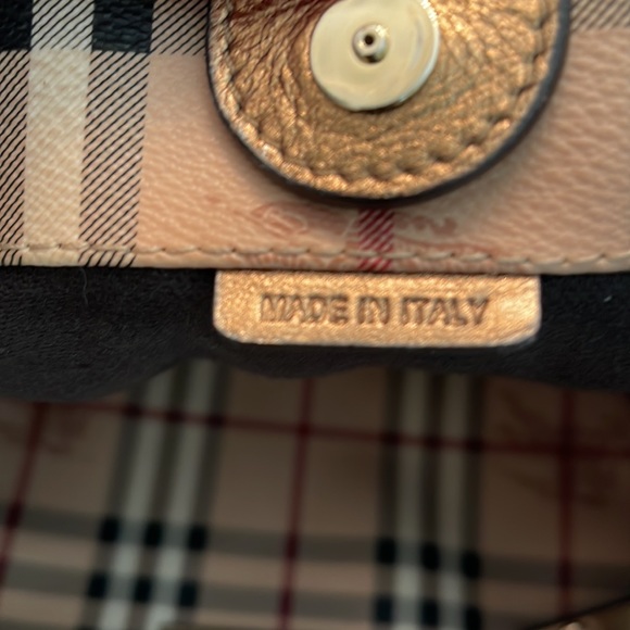 Burberry Haymarket tote - Picture 16 of 17